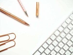 Mehr über den Artikel erfahren Was ist ein Werbelektorat? Und was macht eine Werbelektorin?